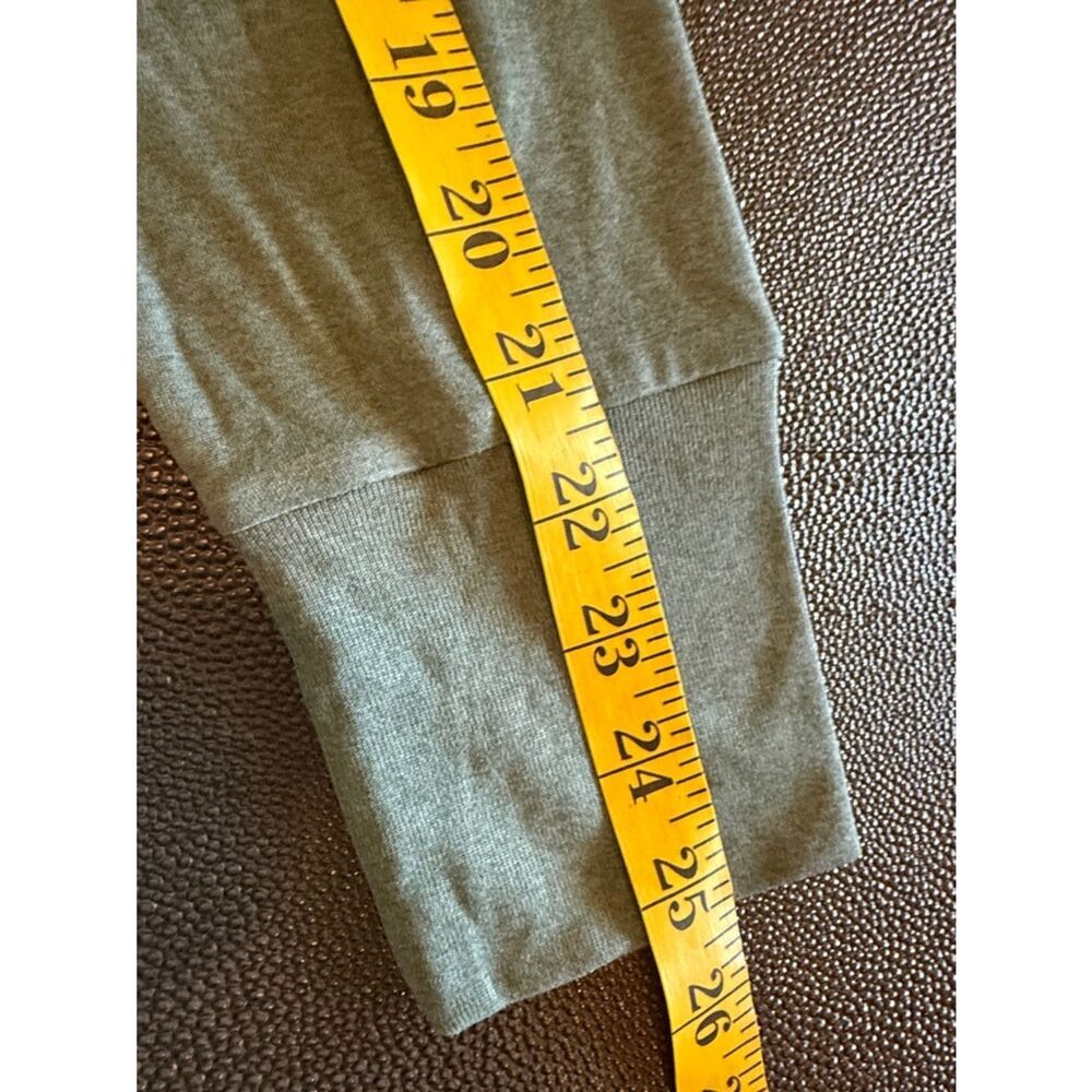 Vuori Daydream Lightweight Crewneck Sweatshirt in Agate Green Heather size L NEW - Picture 11 of 11